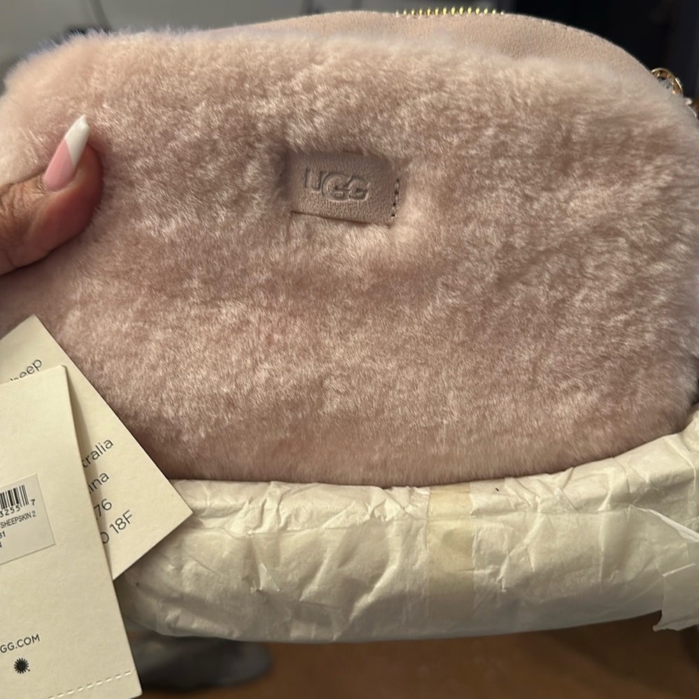 Ugg small crossbody bag.